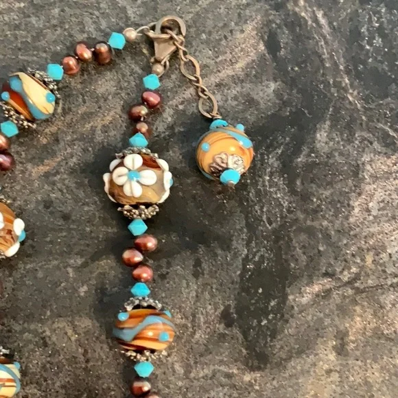 Glass Bead floral necklace(3itemsfor$15) - Picture 3 of 7